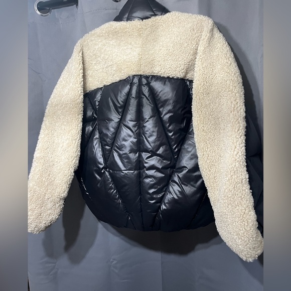 Heartloom Black and Cream Puffer Jacket - Picture 3 of 6